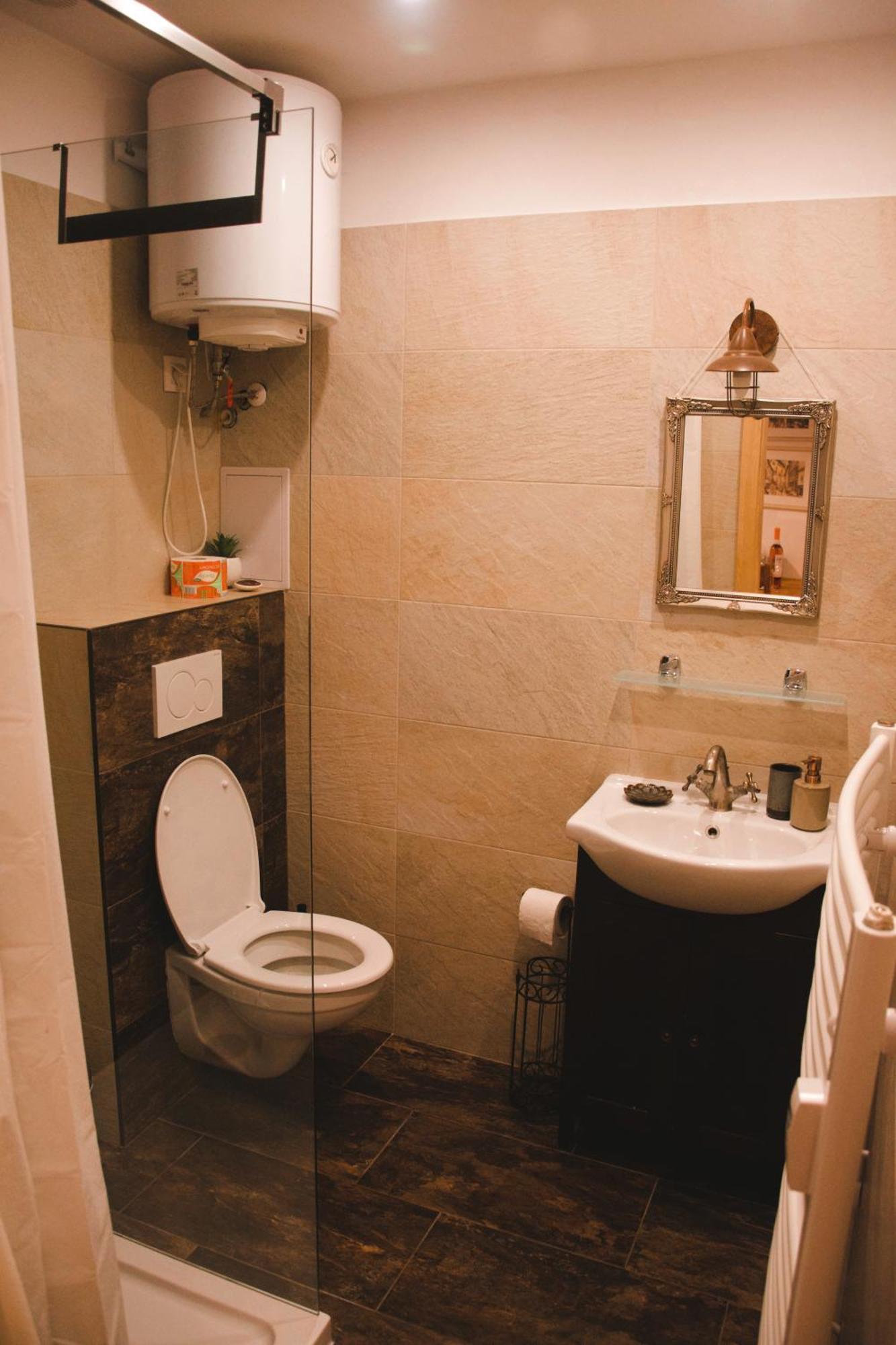 Apartman C.2 Banska Stiavnica Luaran gambar